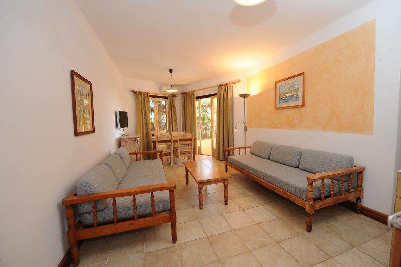 Playa Ferrera Hotel 3*
